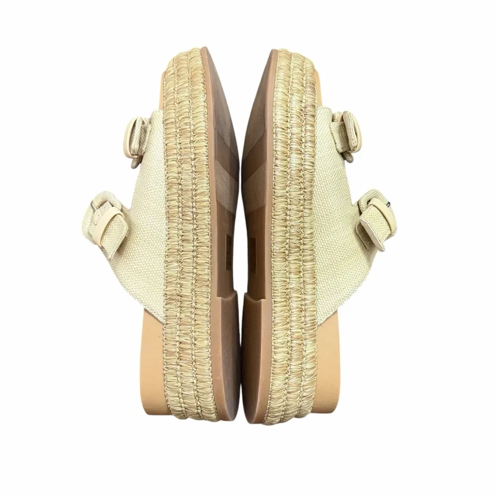 Dolce Vita Witny platform sandals in a natural raffia Size 10